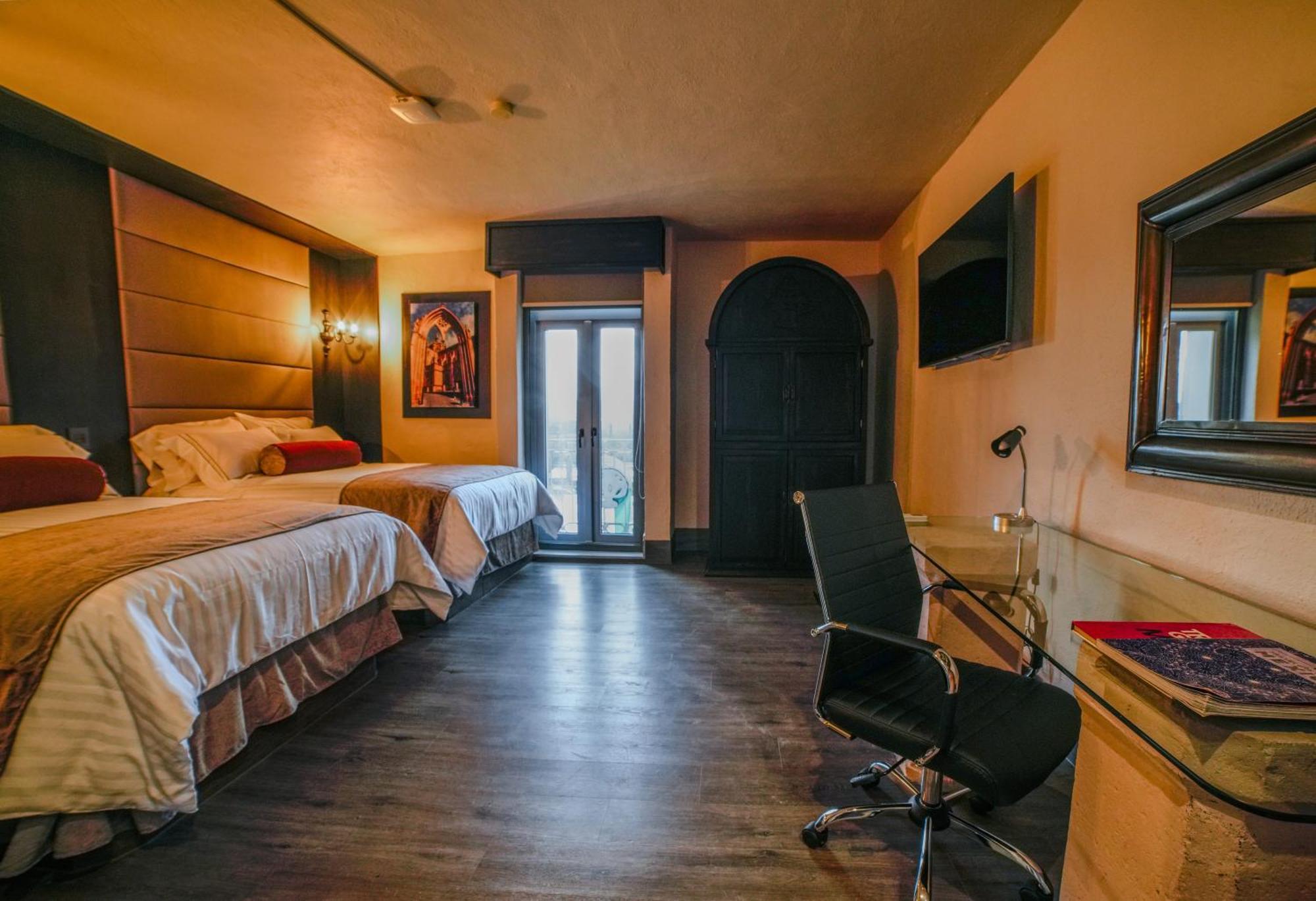 Deluxe Twin Room,1742718223:JPEG
